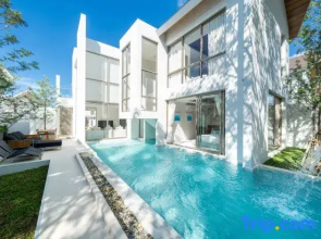 Modern Luxury Pool Villa Resort | near Bang Tao Beach | Phuket | Warm Plus