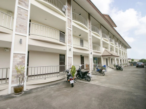 Sunee Place Hotel by OYO