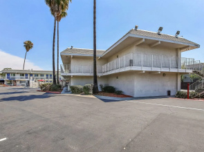 Motel 6 Pleasanton, CA
