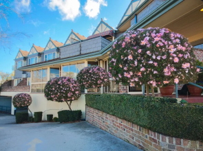Best Western Grand Country Lodge Motel