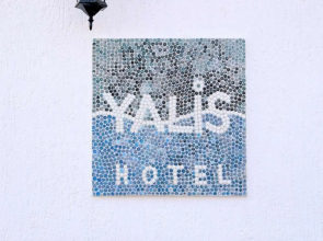 Yalis Hotel