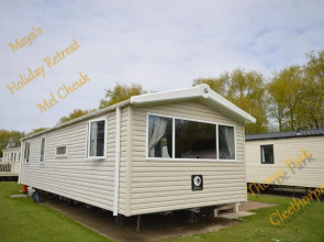 Maya's Holiday Retreat