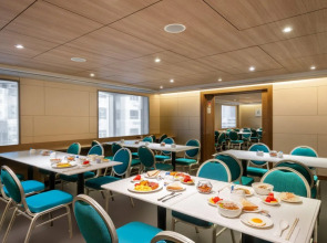 Holiday Inn Express Hong Kong Mongkok by IHG