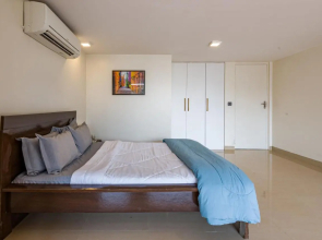 Saffronstays De La Mer