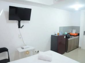 Comfy Studio Poris 88 Apartment