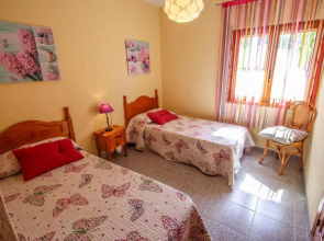 Sofia - holiday home with private swimming pool in Moraira
