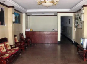 Yaxiu Guest house