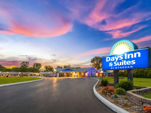 Days Inn by Wyndham Wauseon