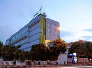 Hotel PrimeBiz Tegal