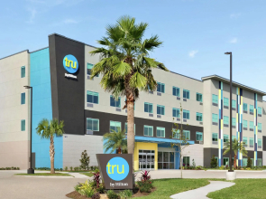 Tru by Hilton Houston Webster NASA