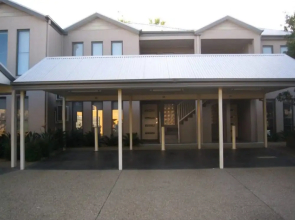 Cypress Waterview Spa Apartment - 37B