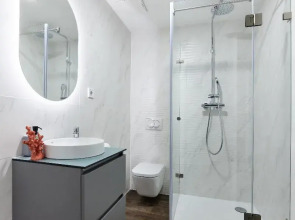 The Amberlyn Suite Hotel