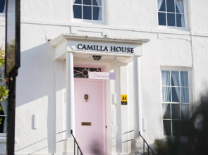 Camilla House Garden Flat