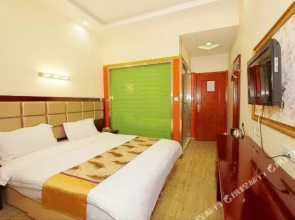 Lanzhou Runjia Hotel