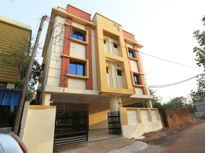 OYO 8858 The Corpz Inn