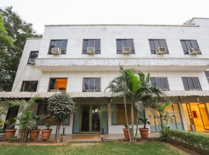 Oyo 2494 Hotel Shree Plaza