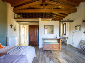 I Ginepri exclusive CountryHouse, 15pax, private pool, Aulla