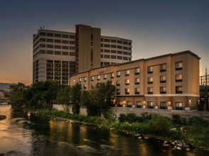 Courtyard Reno Downtown/Riverfront