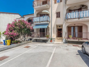 Apartment Magdalena AS7 with terrace and BBQ