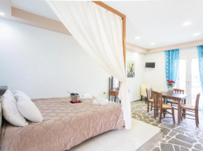 Saint George Hotel & Suites