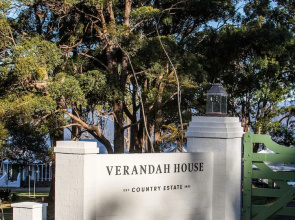 Verandah House Country Estate