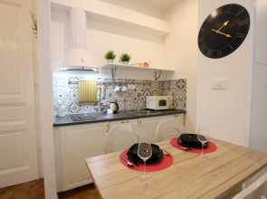 Aurelia Antik Apartments & Rooms