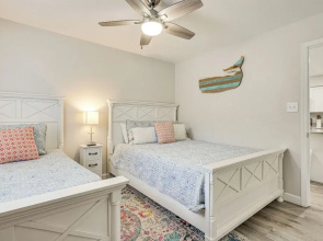 Orange Beach Condo w/ Shared Pool & Views!