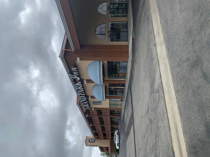 Grand Park Inn