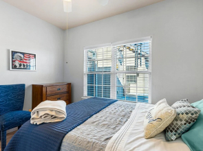 Branson 2 Bedroom Duplex With Large Deck