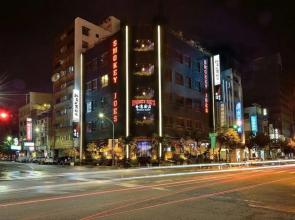 Smokey Joe's Apartment