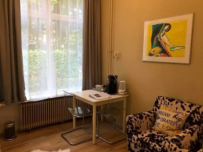 B&B In de aap gelogeerd