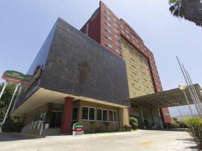Courtyard Monterrey San Jeronimo/Valle