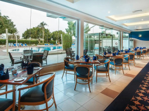 Holiday International Sharjah