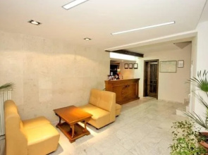 Tangra Hotel
