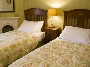 Walcot Bed and Breakfast