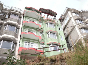 Oyo 10411 Home Studio Panthaghati