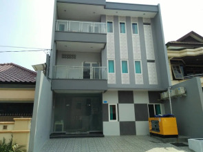 RedDoorz near Gajah Mada Street Semarang