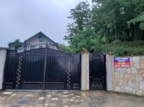 Guest House Godogani