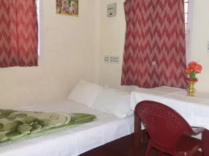 Hilly Hut Home Stay
