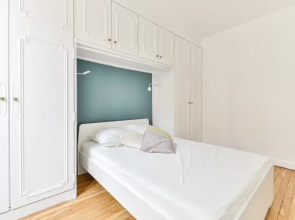 Bright Apartment 15min From the Center of Paris