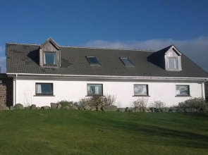 1-bed Apartment With Sea View Sleeps 3