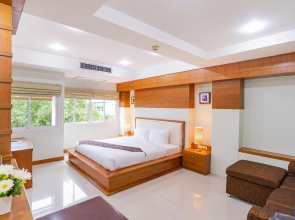 Sirin Hotel & Resident (SHA Extra Plus)