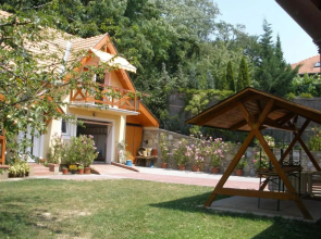 Mirtill Apartmanház