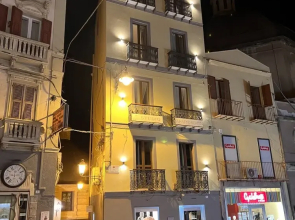Studio Apartments Centro Storico Via Manno