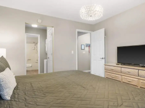 Honey Hill - Pet Friendly - Indoor Pool