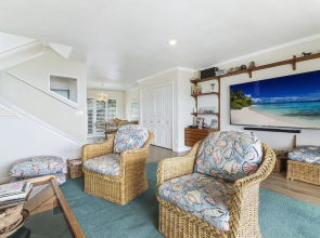 Blue Lagoon Condo - 2 Br condo by RedAwning