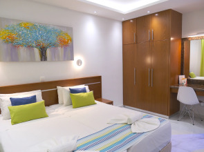 Loutsiana Hotel Apts