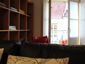 Blue House - Modern Style Triplex