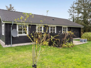 "Christina" - 5.5km from the sea in NE Jutland