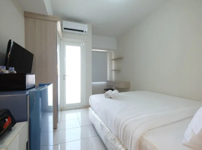 Cozy Studio at The Springlake Apt near Summarecon Mall
